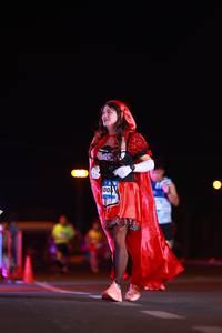 BIB: 100
                            <button type="button" onclick="openModal(23032888)" class="btn btn-primary btn-sm float-right btn-popup" data-toggle="modal" data-target=".modal-high-quality">
                        <i class="fas fa-shopping-cart"></i> Add to Cart
                    </button>
                                            <button type="button" onclick="isThisMe(23032888, true)" class="btn btn-success btn-sm float-right btn-popup btn-isme hidden" data-toggle="tooltip" data-placement="bottom" title="นี่คือรูปของคุณใช่ไหม คลิกที่นี่เพื่อเอาเข้าอัลบั้ม">
                        <i class="fas fa-plus"></i> Add to album
                    </button>
                    <button type="button" onclick="isThisMe(23032888, false)" class="btn btn-warning btn-sm float-right btn-popup btn-isnotme hidden">
                        <i class="fas fa-ban"></i> Remove from album
                    </button>